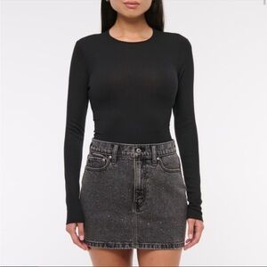 Abercrombie black wash rhinestone embellished denim mini skirt size 25